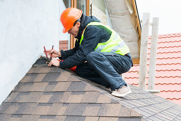 Best Roof Gutter Cleaning  in Manor, PA